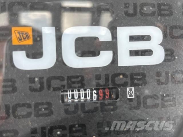 JCB 403 Mini Pale Gommate