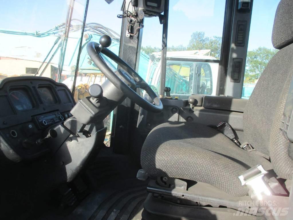 CAT 950 H Pale gommate