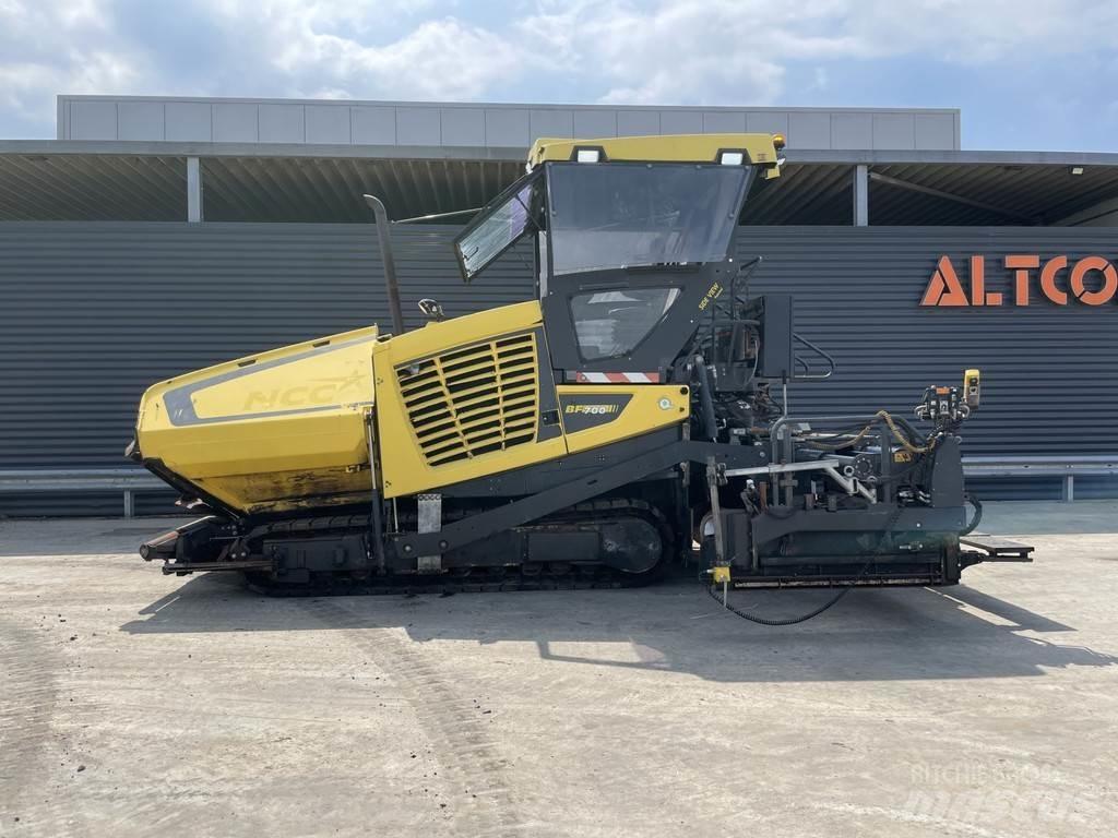 Bomag BF 700 C-2 Finitrici