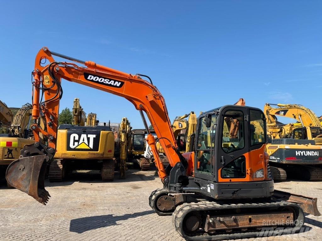 Doosan DX 80 R Escavatori medi 7t - 12t