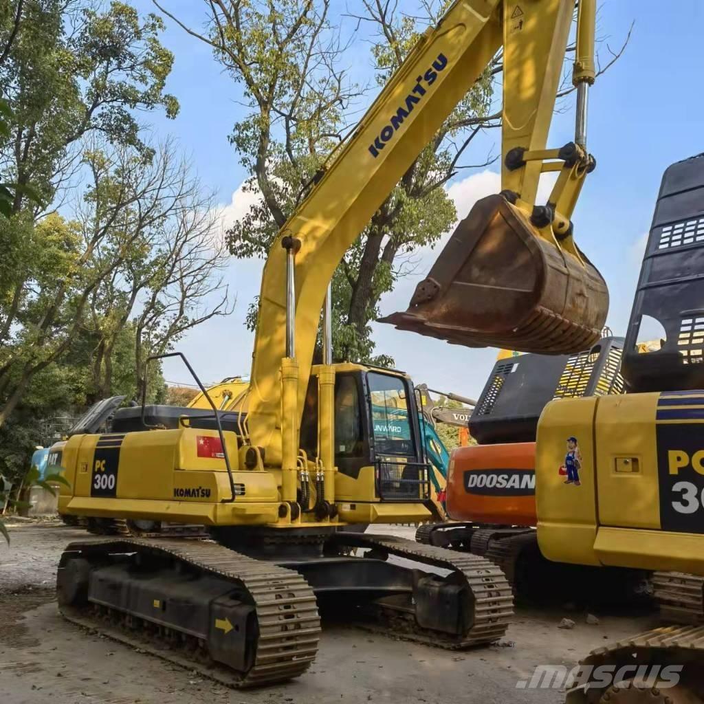 Komatsu PC 300 Escavatori cingolati