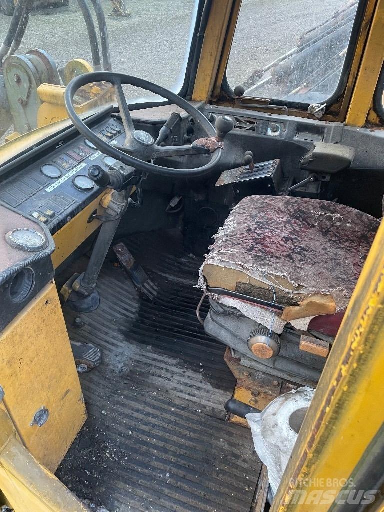Volvo L90 Pale gommate