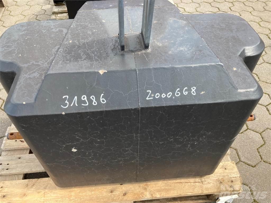  SUER 700 kg Altri accessori per trattori