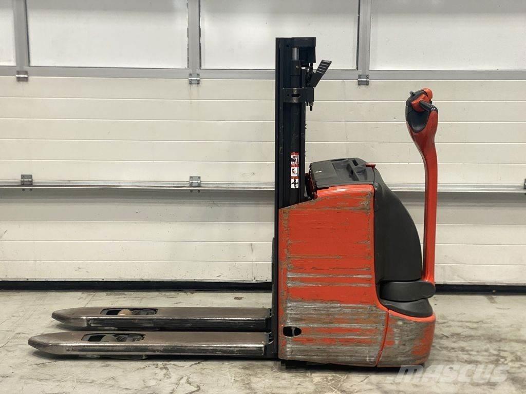 Linde L12 I Transpallet uomo a terra
