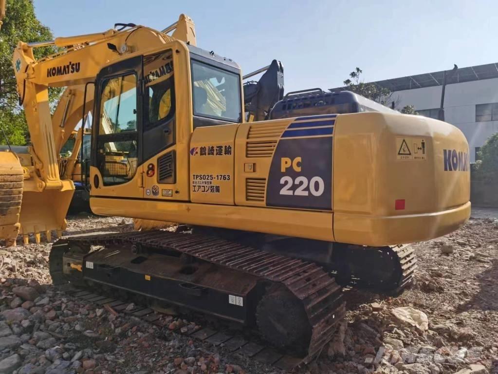 Komatsu PC 220-8 Escavatori cingolati