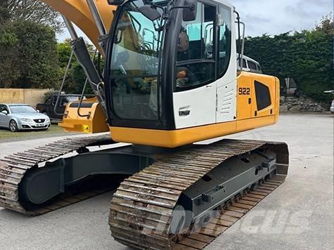 Liebherr R 922 Escavatori cingolati