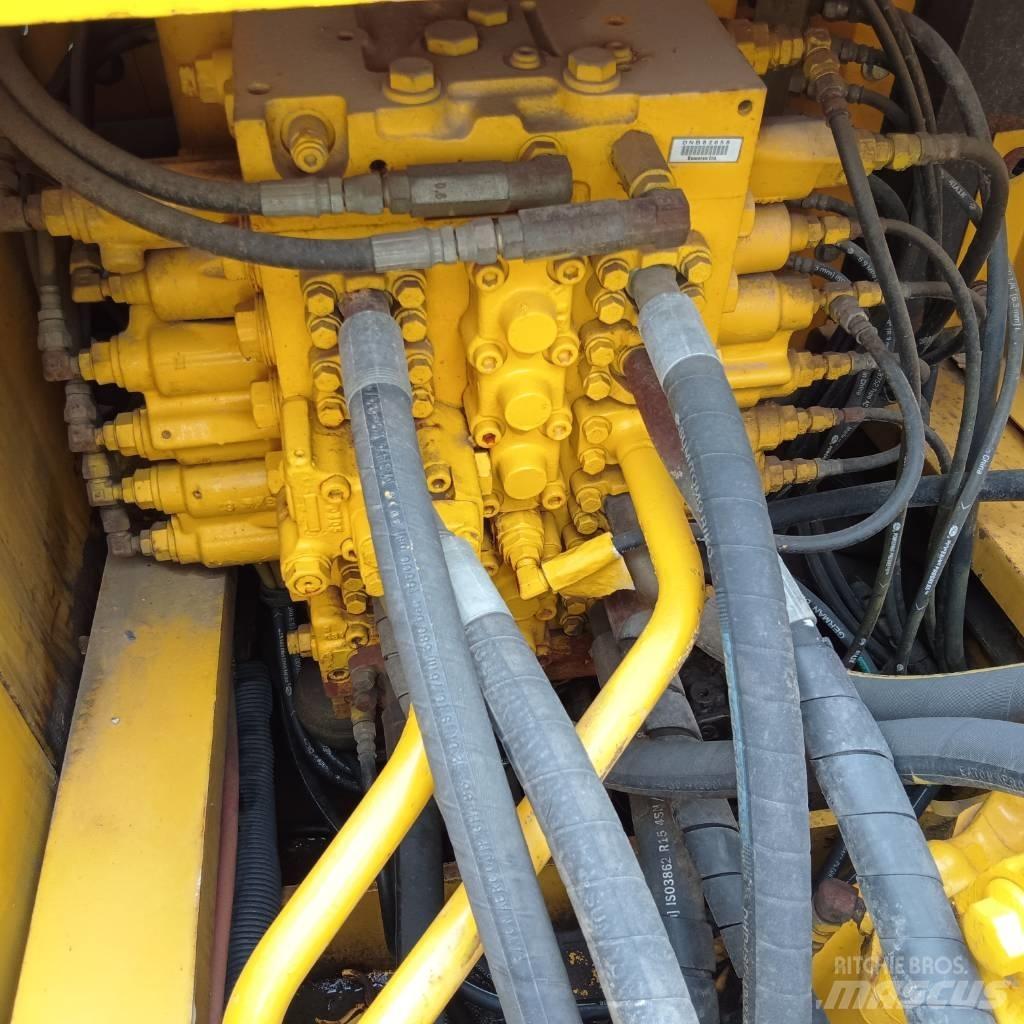 Komatsu PC 300-7 Escavatori cingolati