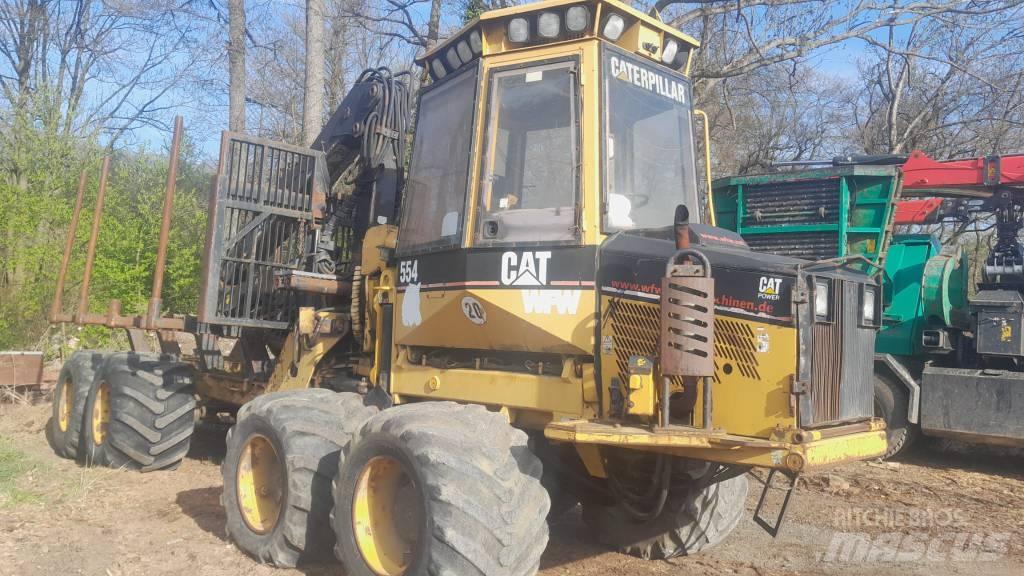 CAT 554 Forwarder