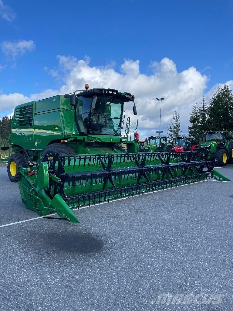 John Deere T 550 Mietitrebbiatrici
