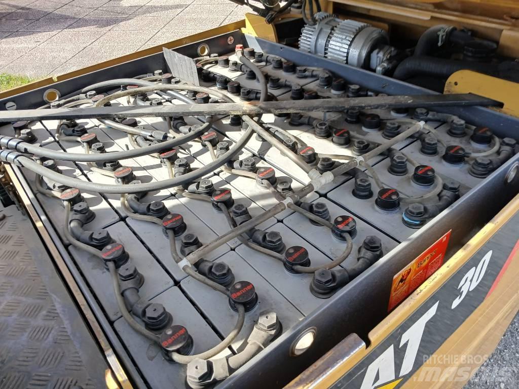 CAT EP 30 K PAC Carrelli elevatori elettrici