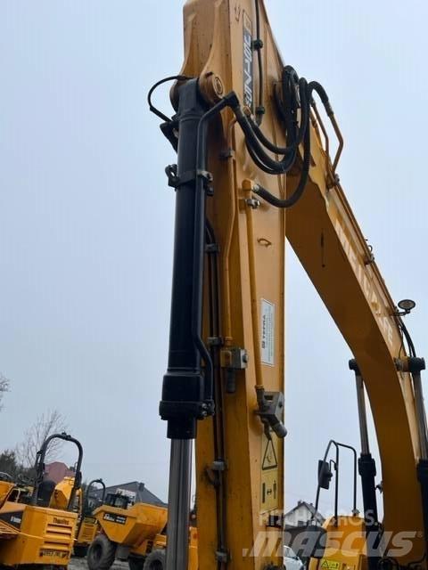 JCB JS 175 W Escavatori gommati