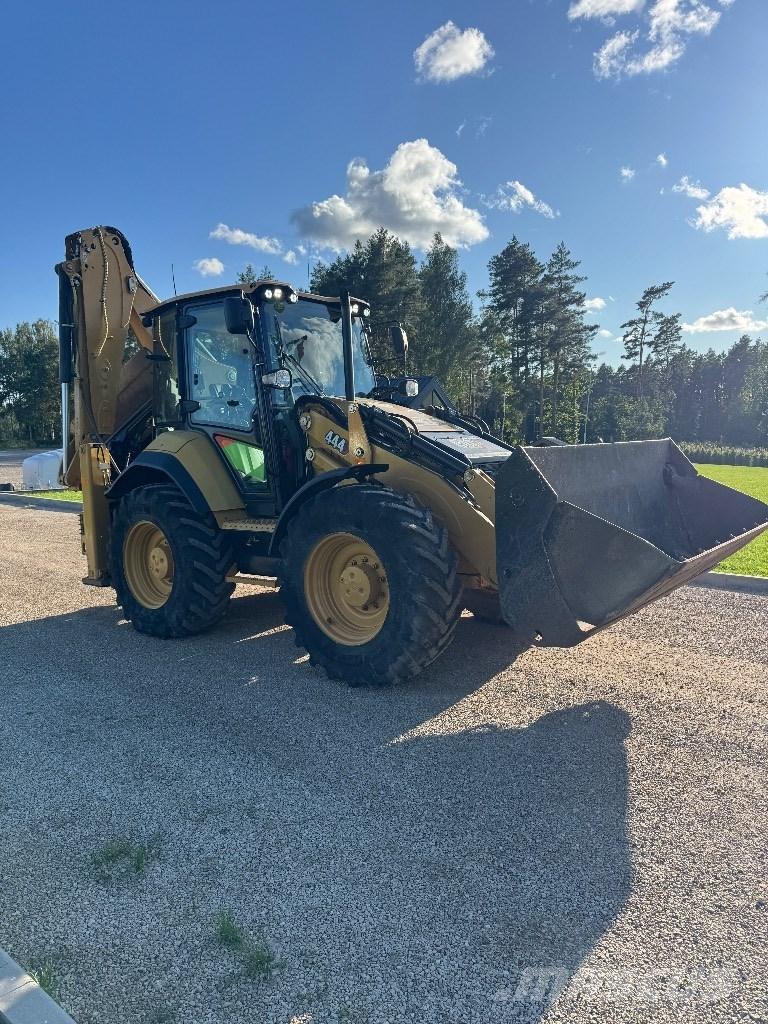 CAT 444 Terne