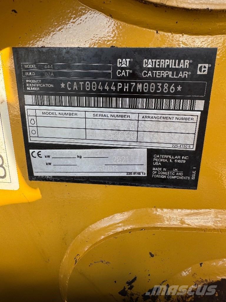 CAT 444 Terne
