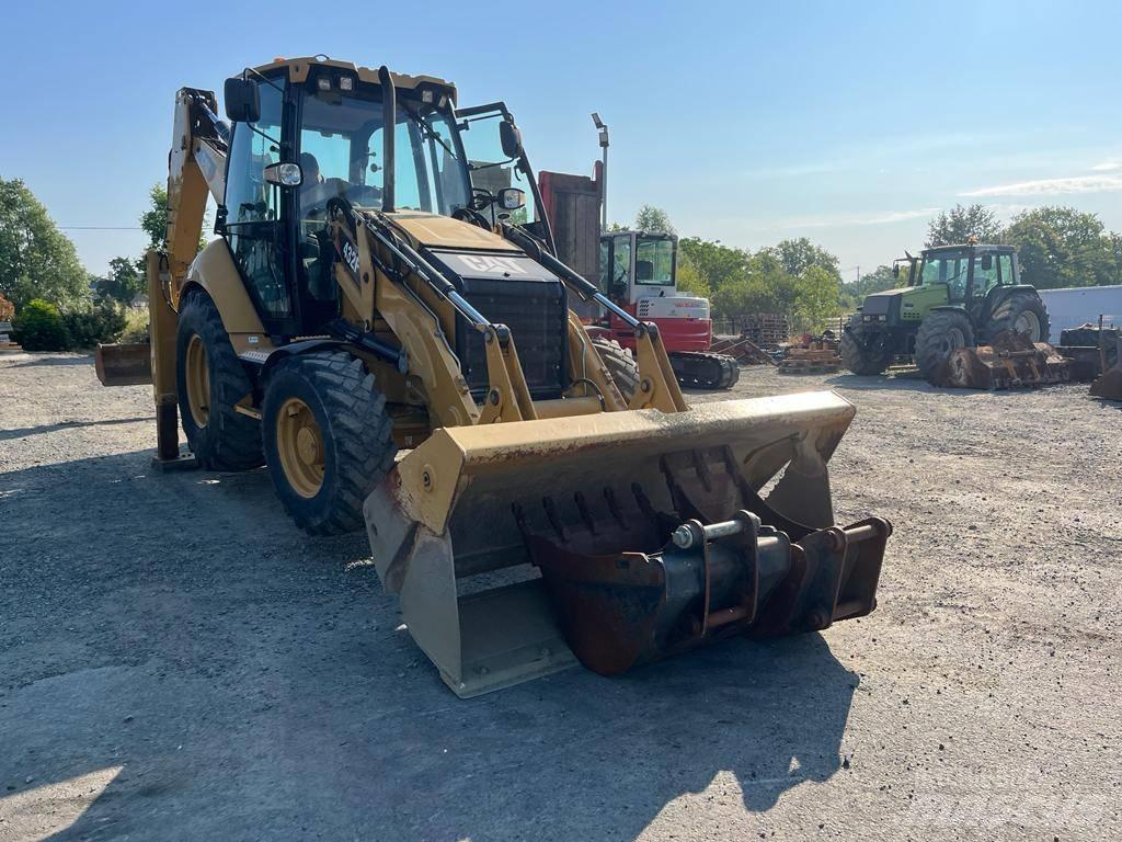  Tractopelle Cat 432F Terne