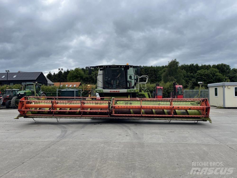 CLAAS 760TT Mietitrebbiatrici