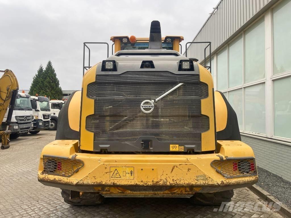 Volvo L 150 H       2016 Pale gommate