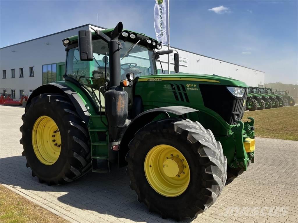 John Deere 6215R Trattori