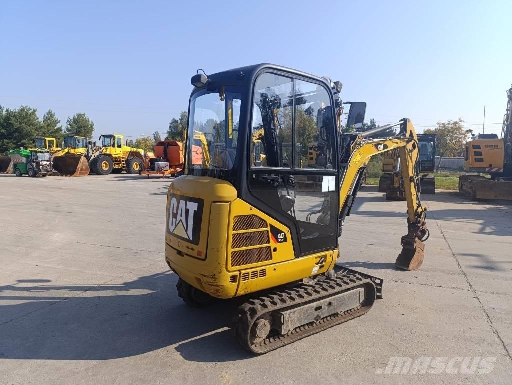CAT 301.7 D Miniescavatori