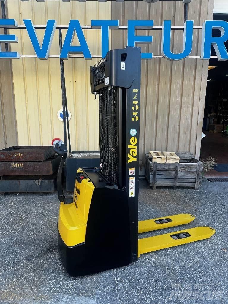 Yale MS 14 AC Transpallet uomo a terra