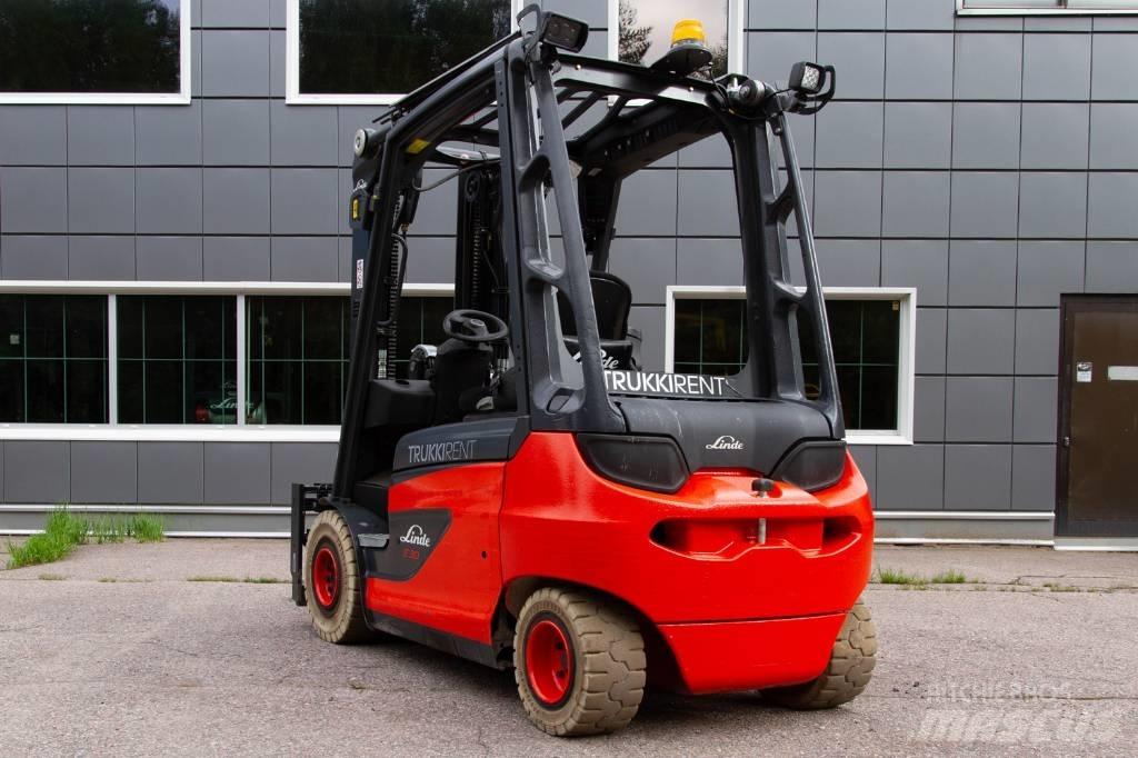Linde E30-01 Carrelli elevatori elettrici