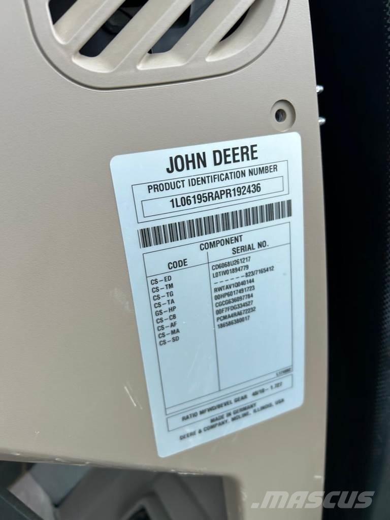 John Deere 6R 195 Trattori