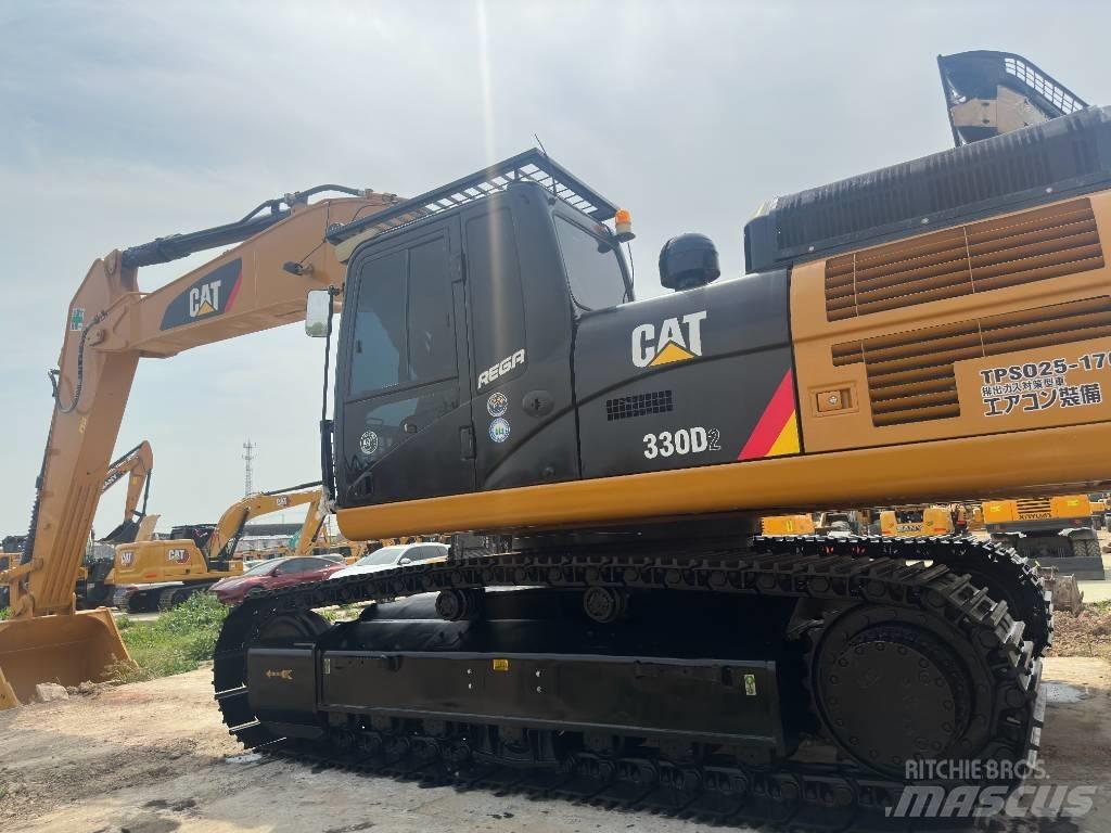CAT 330 D2 Escavatori cingolati