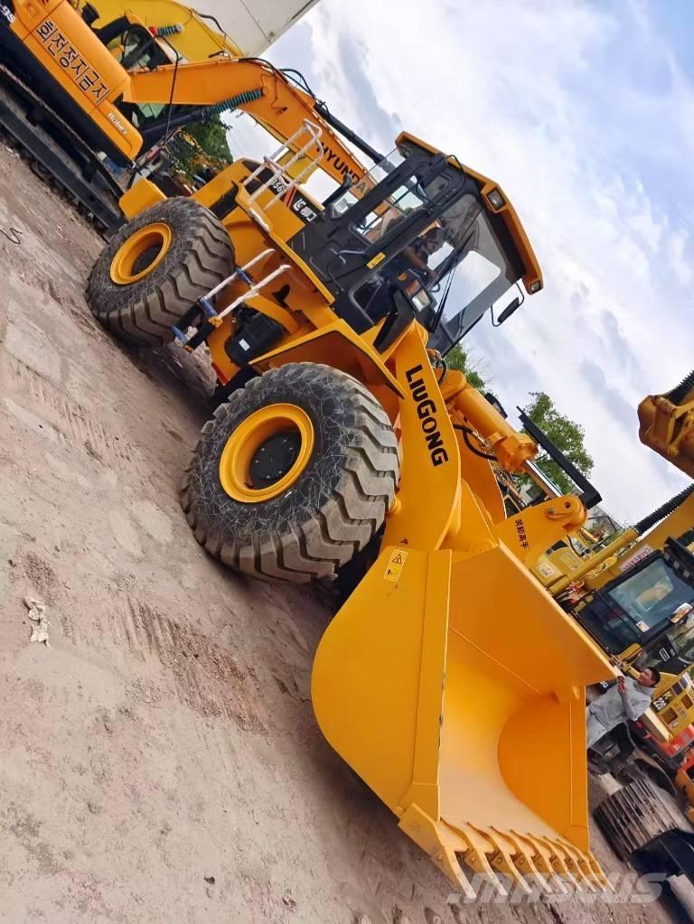 LiuGong 856 H Pale gommate