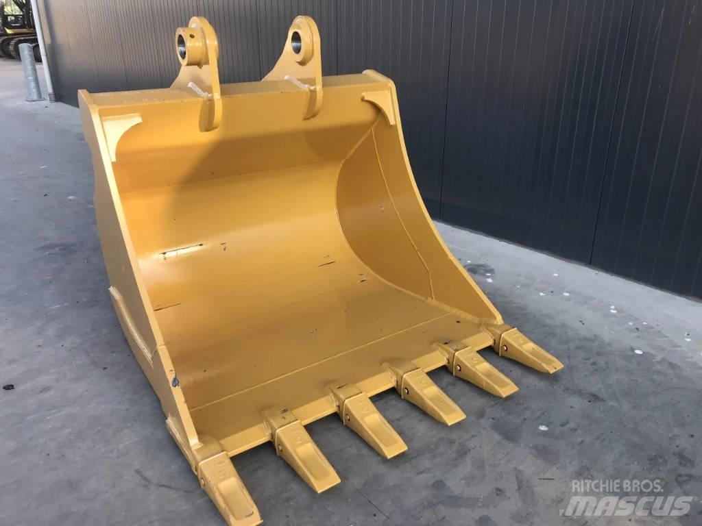 Volvo EC240 Benne