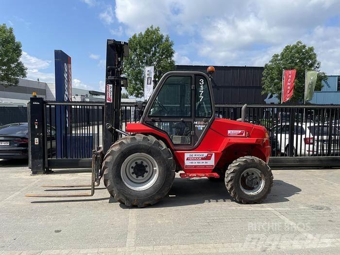 Manitou M30-4 Elevatore per esterni