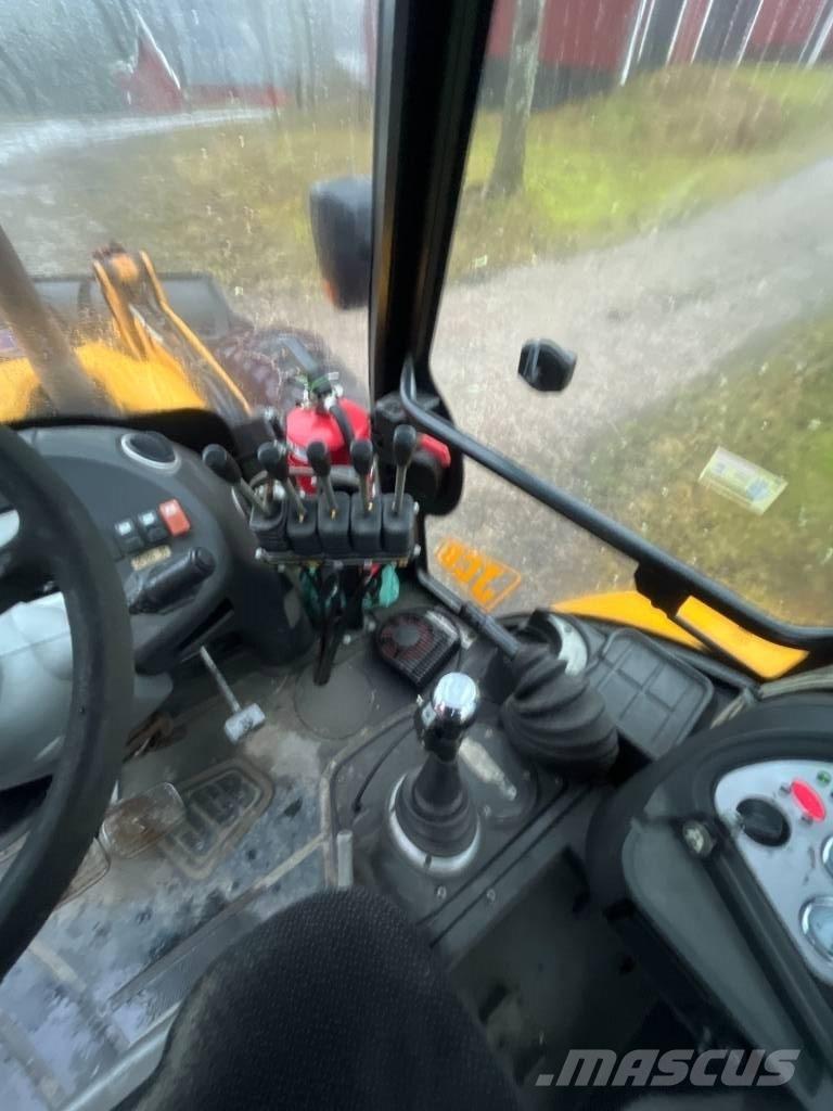 JCB 4X Pale gommate