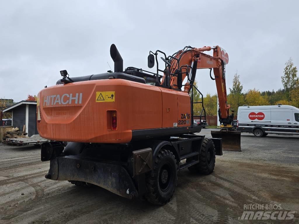 Hitachi ZX 220W-5 Escavatori gommati