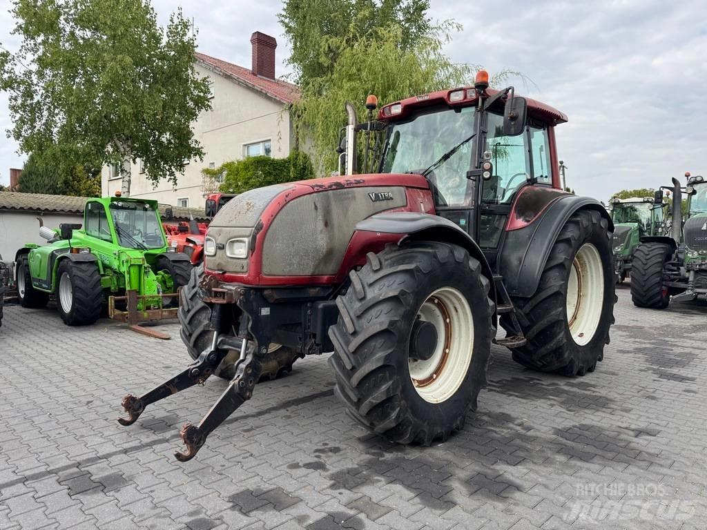 Valtra T160 HiTECH Trattori