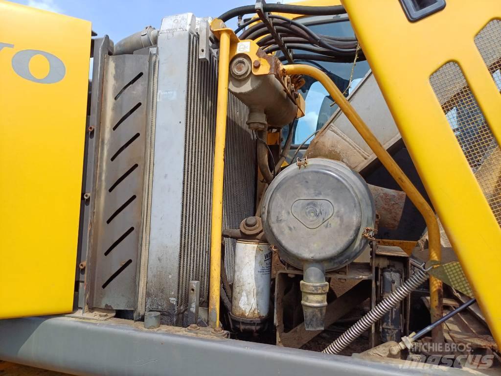 Volvo EW 160 B Escavatori gommati