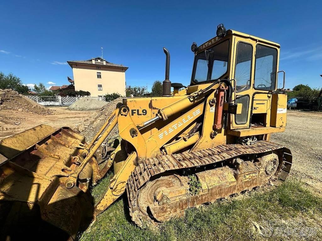 Fiat ALLIS FL9 Pale gommate