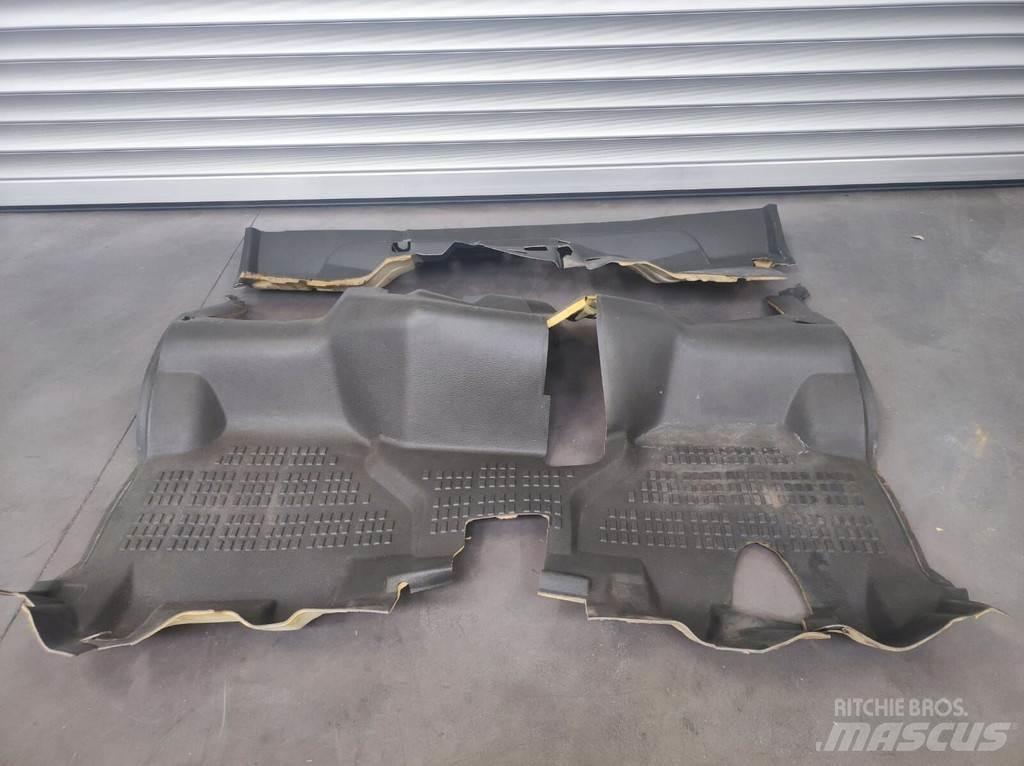 Renault Floor Mat Cabine e interni
