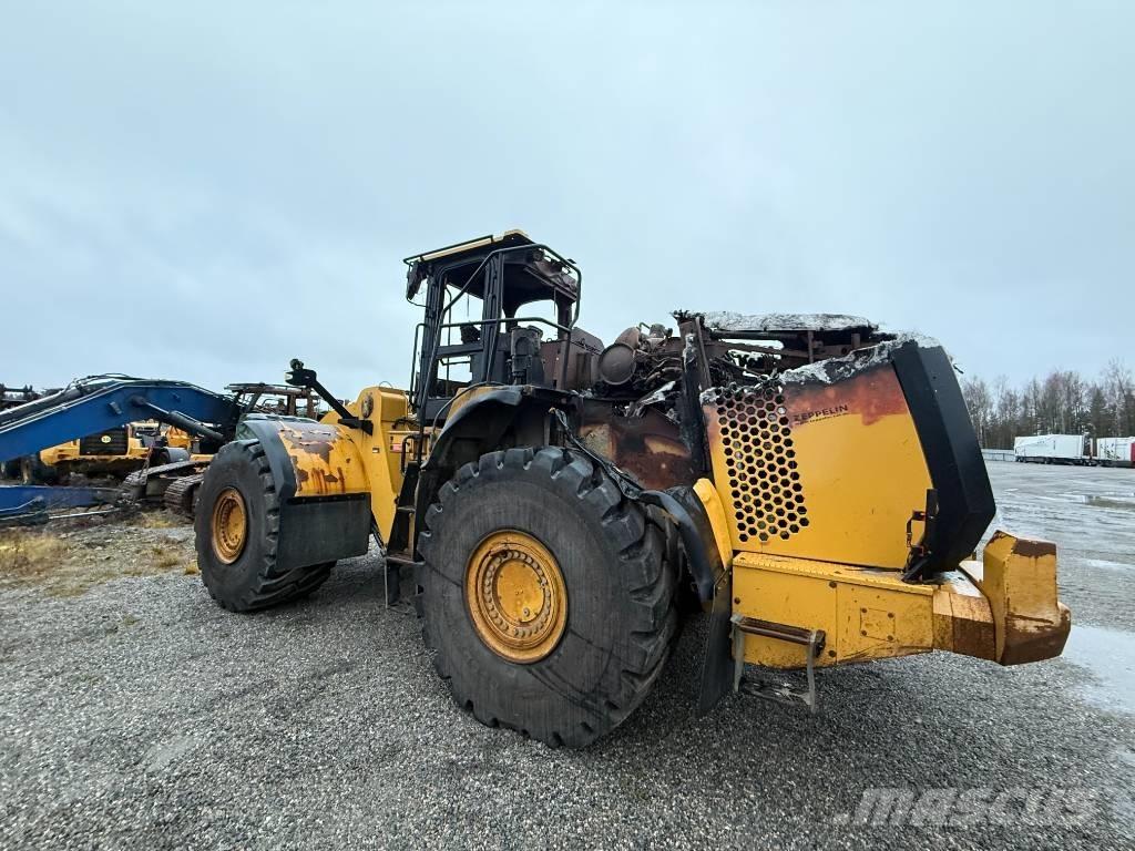 CAT 980M FOR PARTS Pale gommate