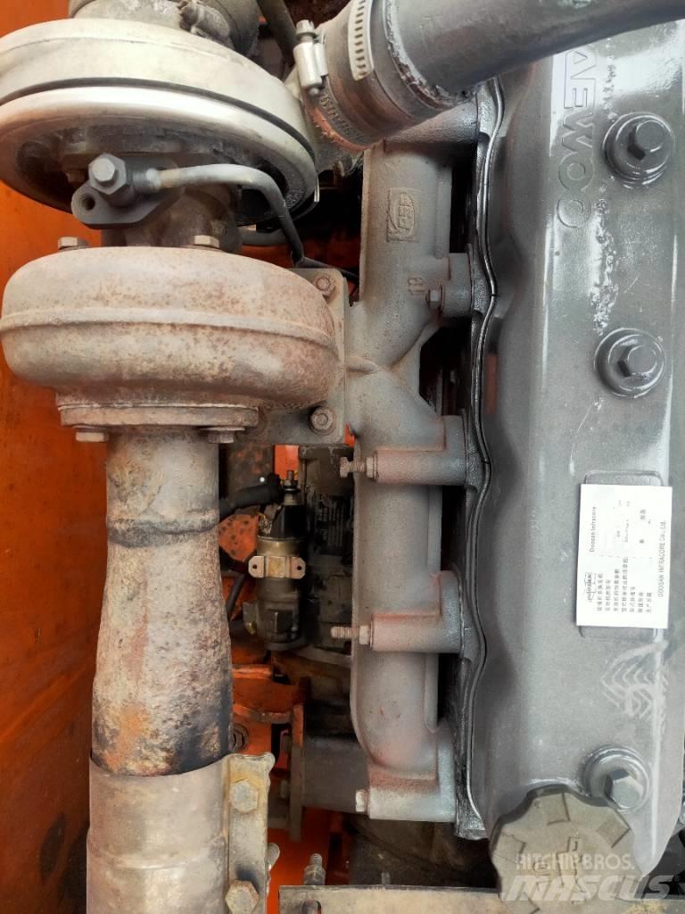 Doosan DH225LC-7 Escavatori cingolati