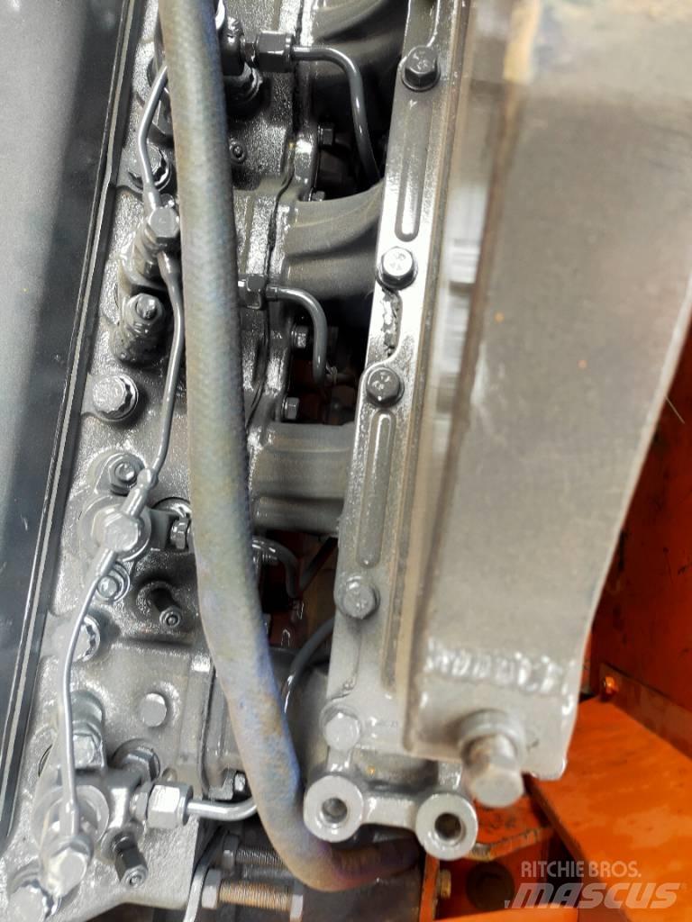 Doosan DH225LC-7 Escavatori cingolati