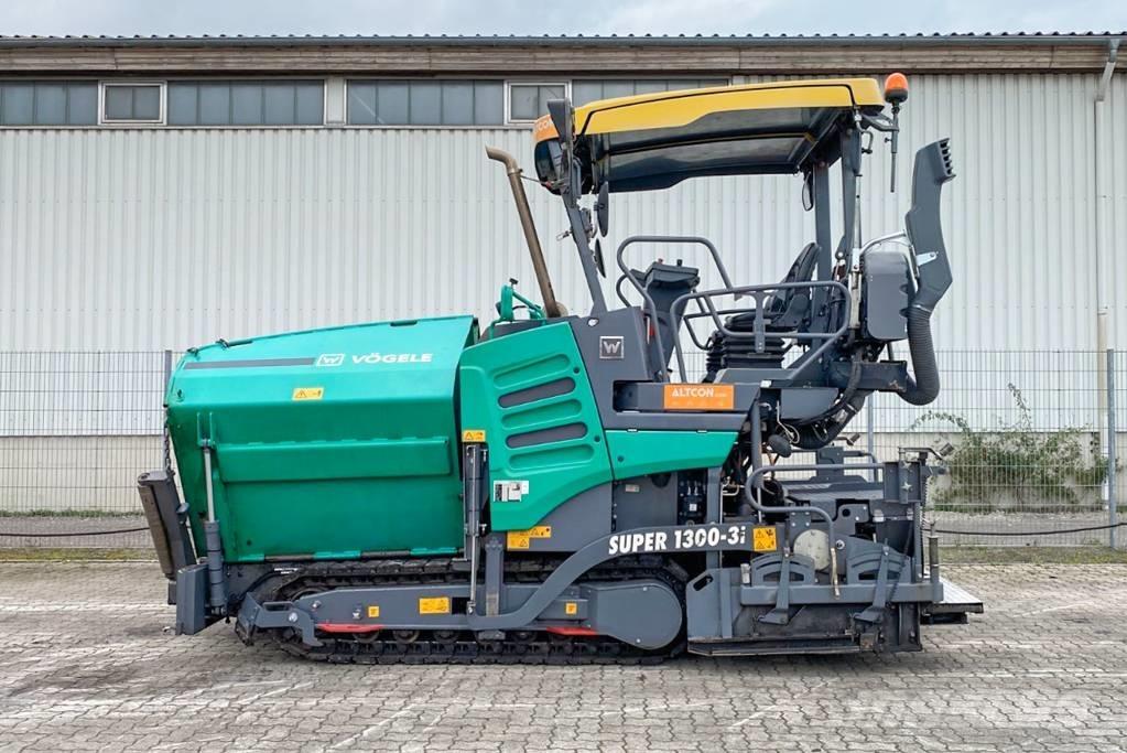 Vögele SUPER 1300-3I Finitrici