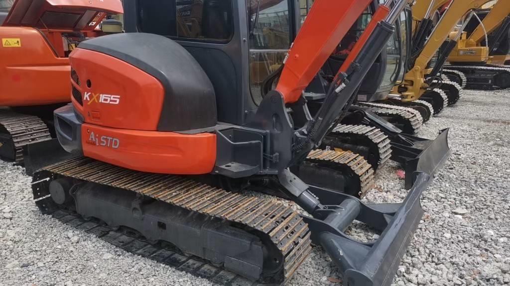 Kubota KX165 Escavatori cingolati