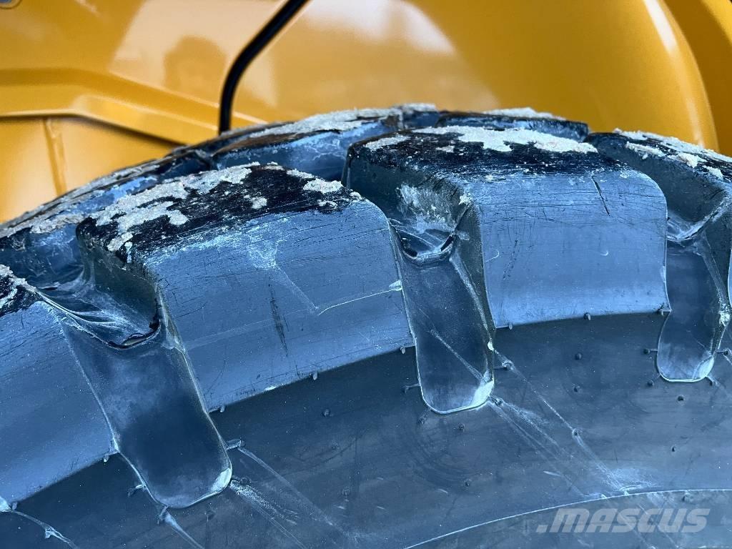 Volvo L 60 H2 Pale gommate