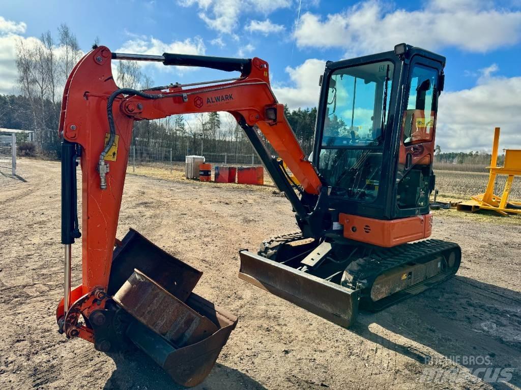 Hitachi ZX 26 U-6 Miniescavatori