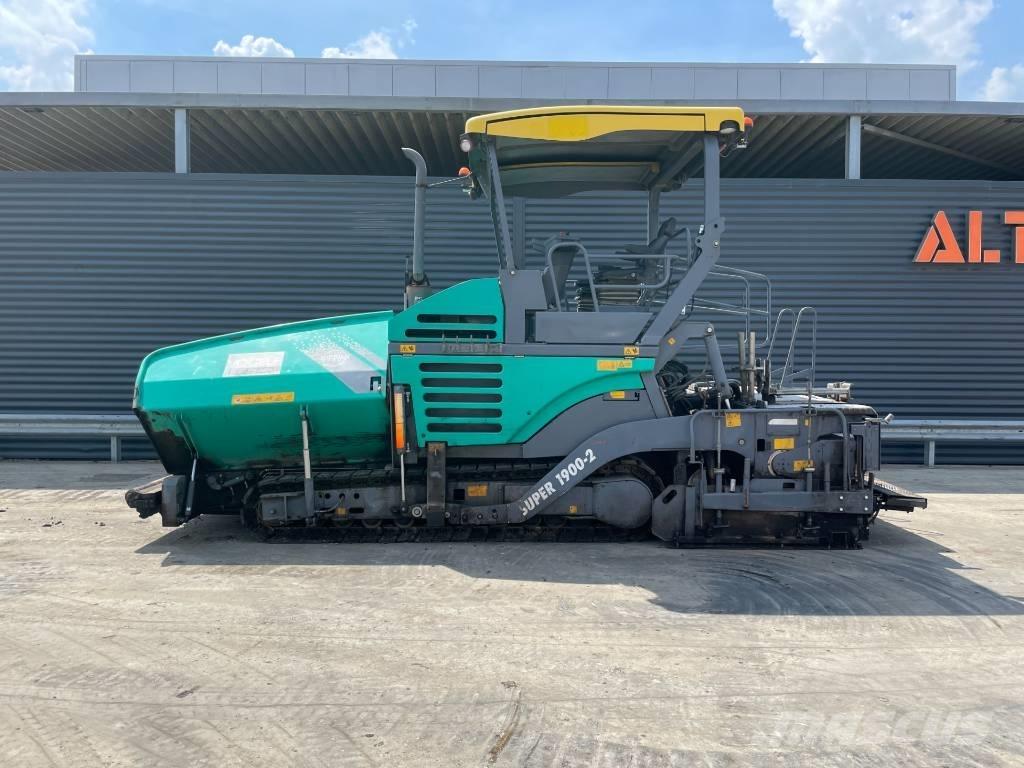 Vögele SUPER 1900-2 Finitrici