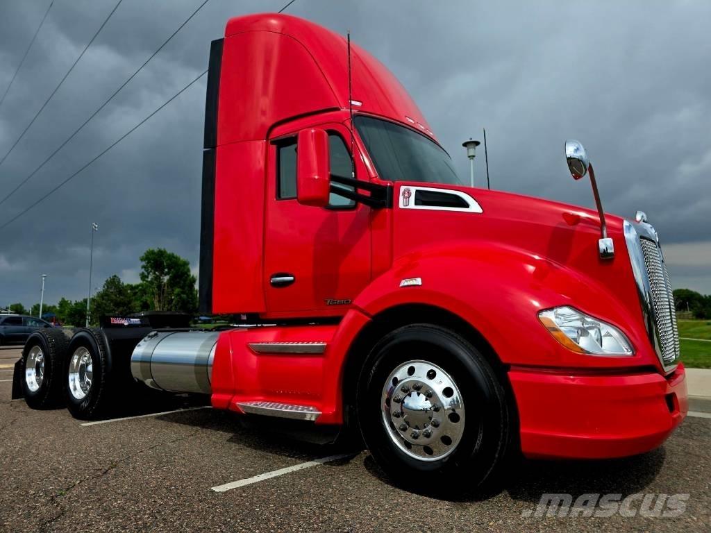 Kenworth T 680 Motrici e Trattori Stradali