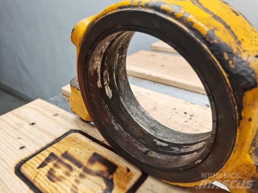 JCB 530-70 {axle} Assi