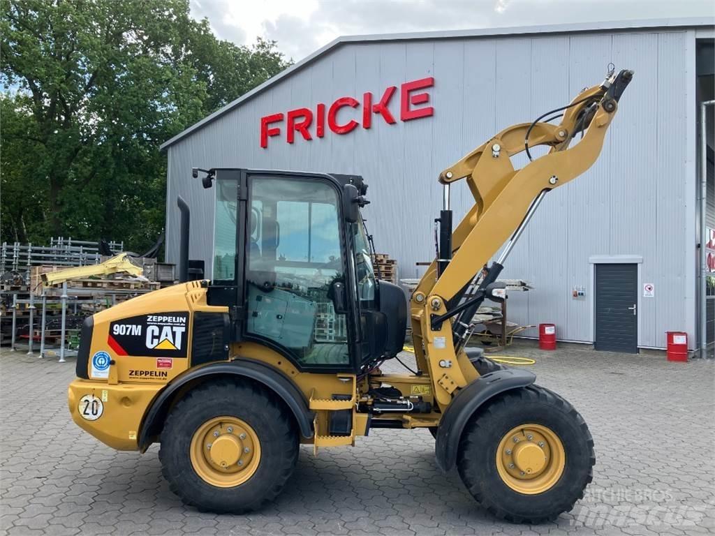 CAT 907 Pale gommate