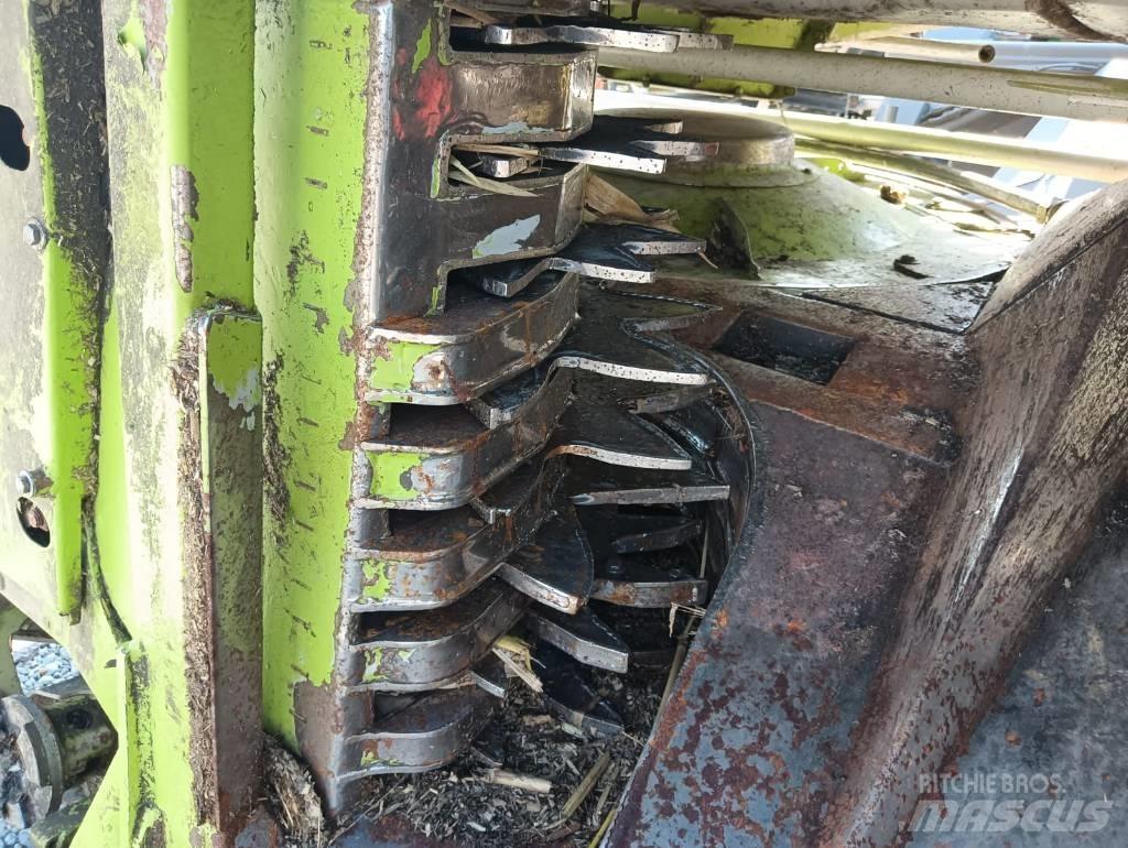 CLAAS Orbis 900 Accessori per macchine da fieno e foraggio