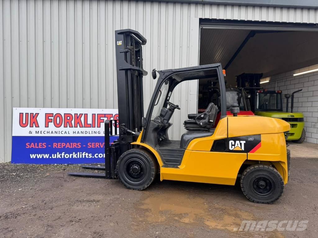CAT DP 50 N Carrelli elevatori diesel