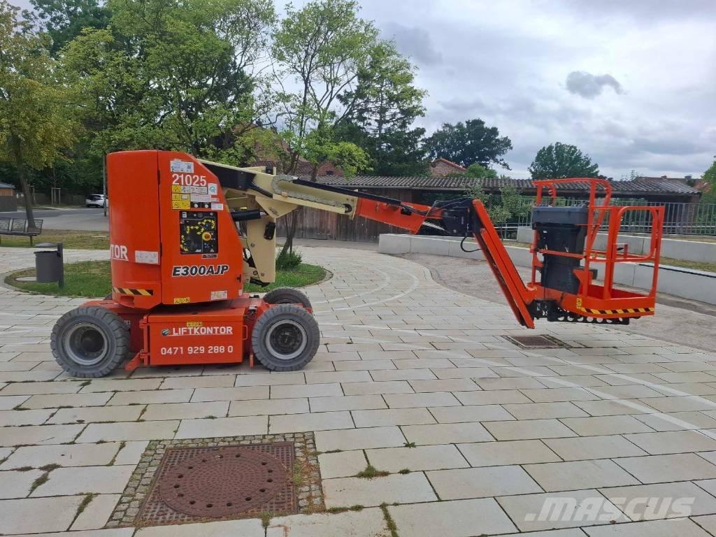JLG E 300 AJP Piattaforme a braccio articolato