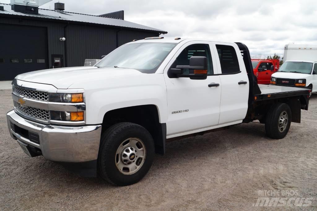Chevrolet 2500 HD Camion con sponde ribaltabili